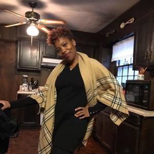 Meet your Posher, Joy